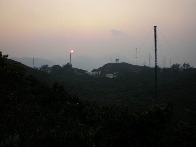 Resize of 畢拿山天線陣.JPG.JPG.JPG